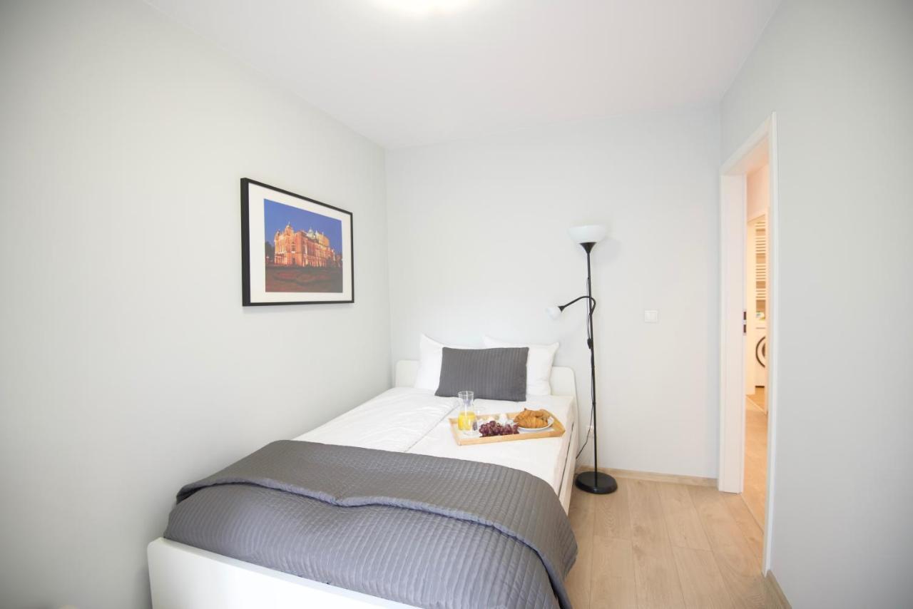 Krakow Apartments - Solna Studio & Apartments Ngoại thất bức ảnh